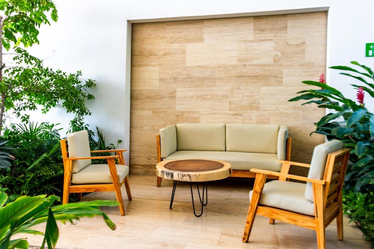 Big Studio At Kaab By The Beach With Roof Top Pool, Sauna And Jacuzzi Near Paseo Del Carmen Mall Плая дел Кармен Екстериор снимка