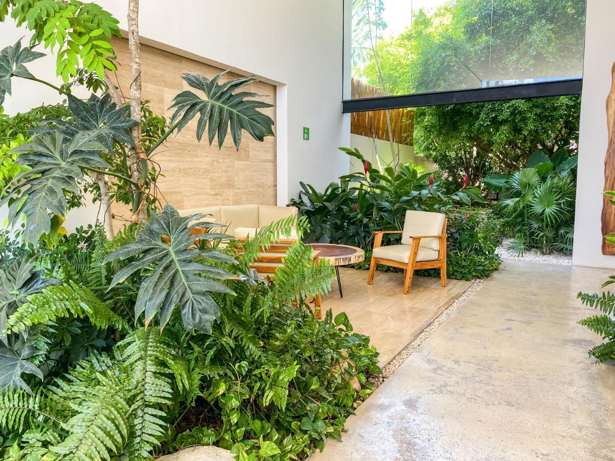 Big Studio At Kaab By The Beach With Roof Top Pool, Sauna And Jacuzzi Near Paseo Del Carmen Mall Плая дел Кармен Екстериор снимка